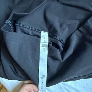 Black lululemon leggings